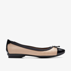Candra Glow Praline Leather | Clarks outlet