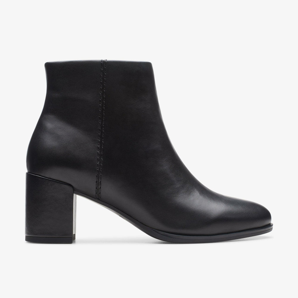 Freva 55 Zip Ankle Boot Black Leather | Clarks on Sale