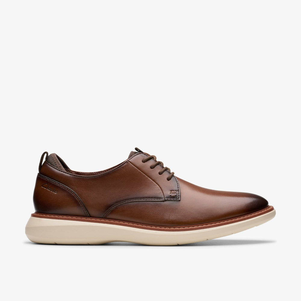 Brantin Plain Dark Tan Leather | Clarks online