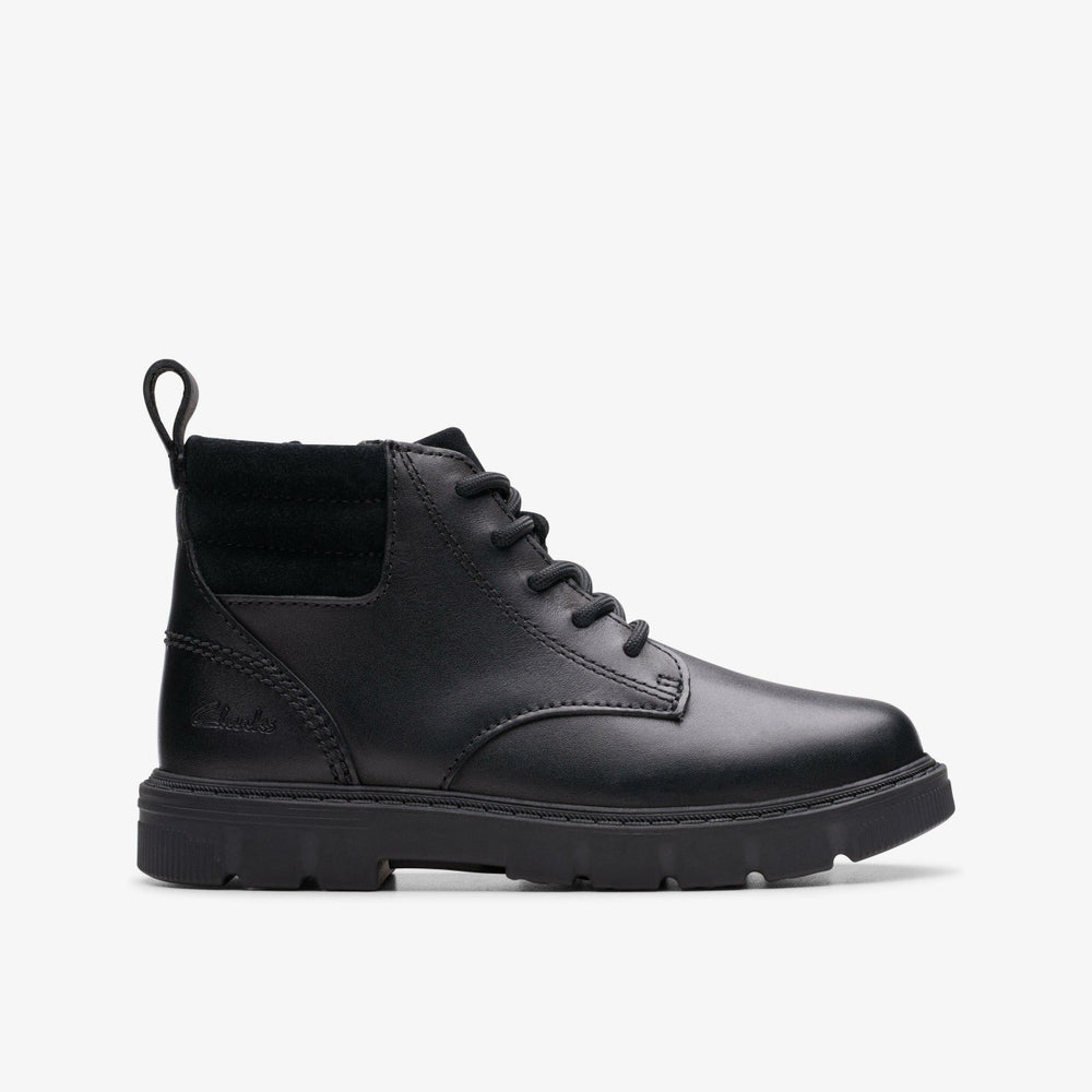 Lorcam Trail Kid Black Leather | Clarks on Sale
