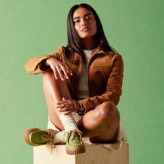 Torhill Bee Apple Suede | Clarks for sale