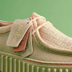 Torhill Bee Ecru Suede | Clarks on Sale