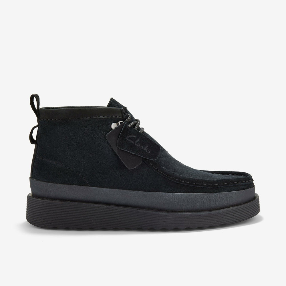 Wallabee FTR2 Hi Black Suede | Clarks Sale