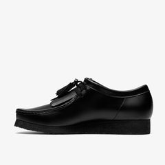 Wallabee Black Hi Shine Leather | Clarks outlet