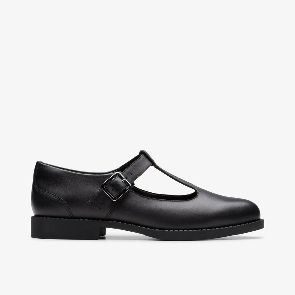 Tapa Hope Youth Black Leather | Clarks on Sale