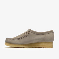 Wallabee Pale Grey Suede | Clarks online