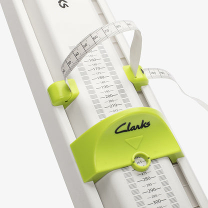 Junior Gauge White/Green | Clarks online