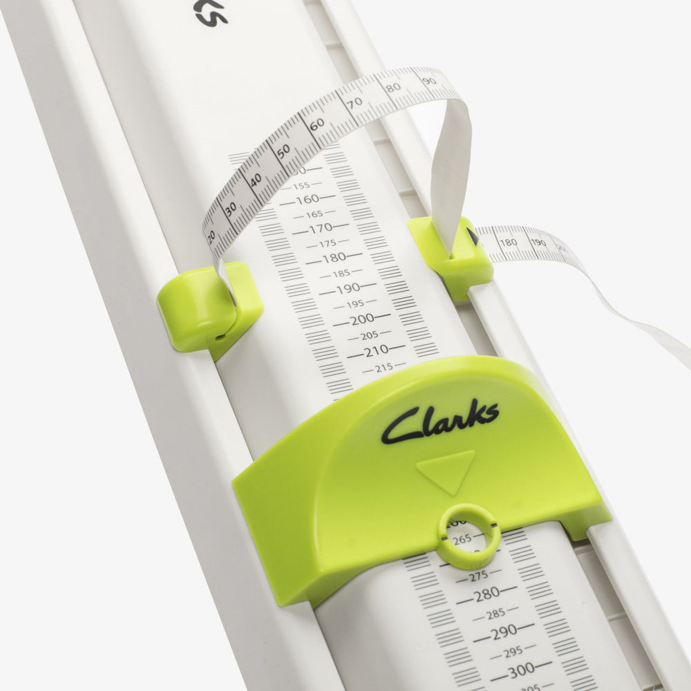 Junior Gauge White/Green | Clarks online