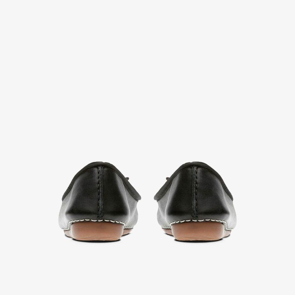 Freckle Ice Black Leather | Clarks discount