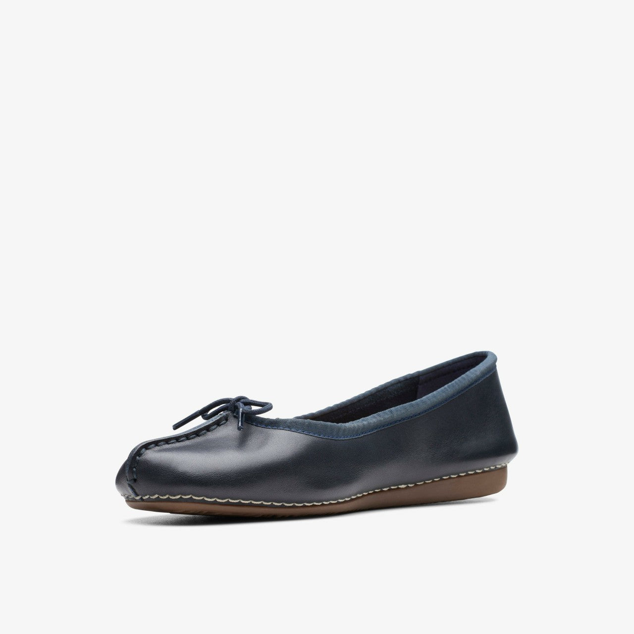 Freckle Ice Navy Leather | Clarks online