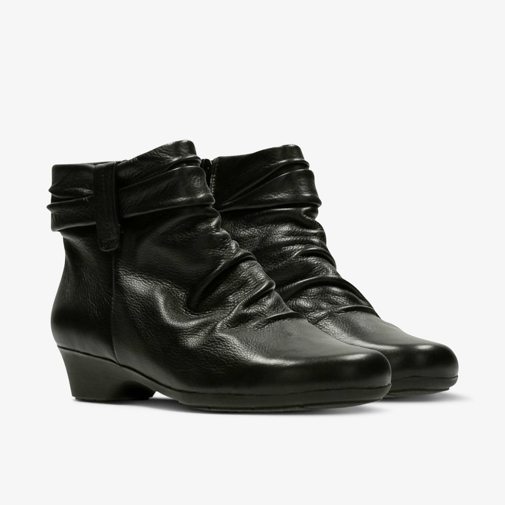 Matron Ella Ankle Boot Black Leather | Clarks outlet