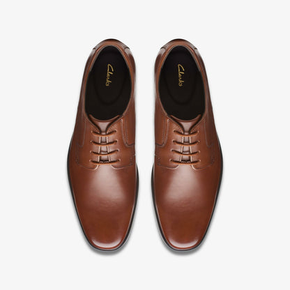 Howard Walk Dark Tan Leather | Clarks for sale