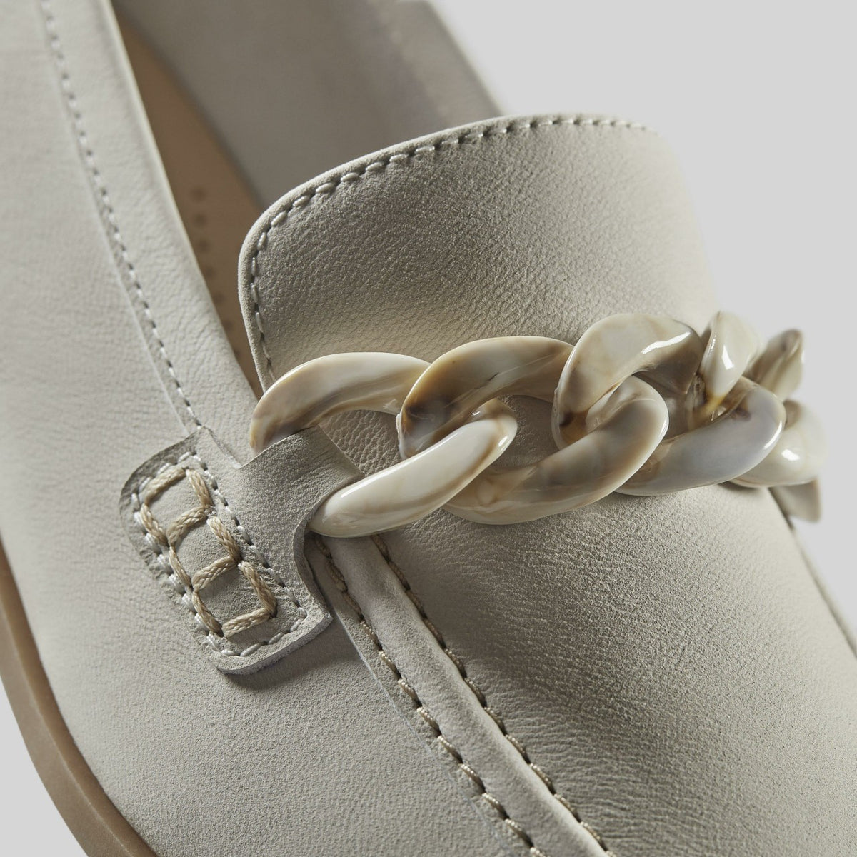 Sarafyna Iris Loafer White Leather | Clarks discount