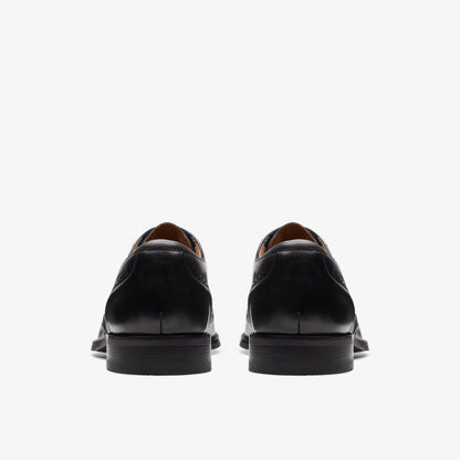 Craft Arlo Limit Brogue Black Leather | Clarks for sale