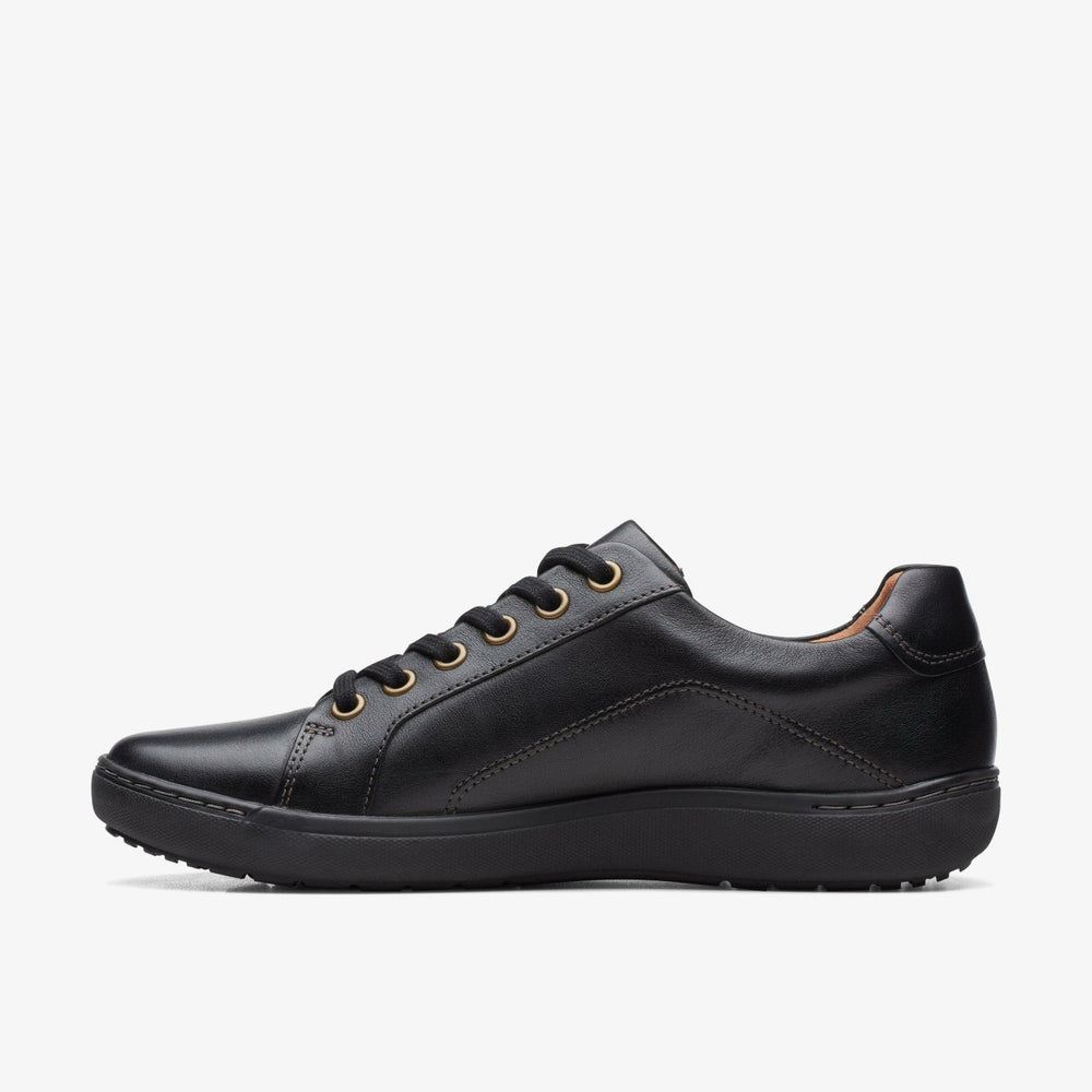 Nalle Lace Black/Black | Clarks on Sale