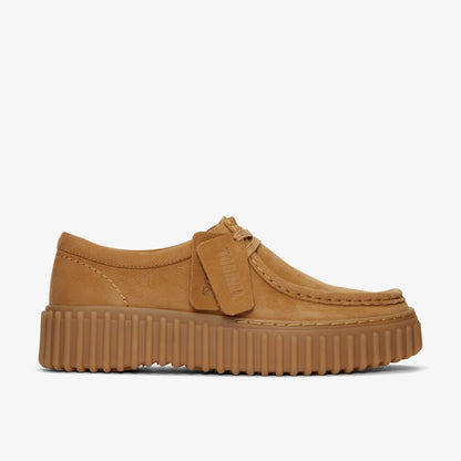 Torhill Bee Light Tan Nubuck | Clarks on Sale