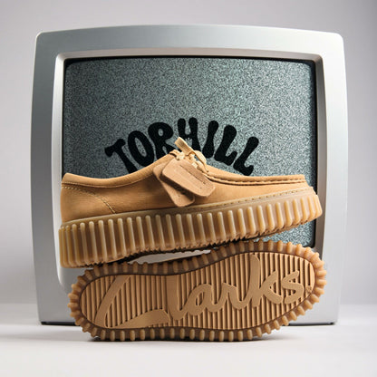 Torhill Bee Light Tan Nubuck | Clarks on Sale