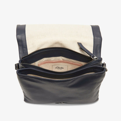 Treen Medium Navy Leather | Clarks outlet