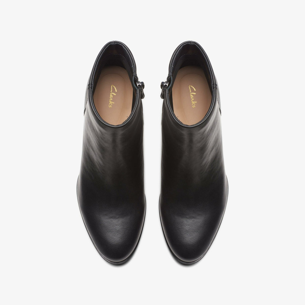 Freva 55 Zip Ankle Boot Black Leather | Clarks on Sale