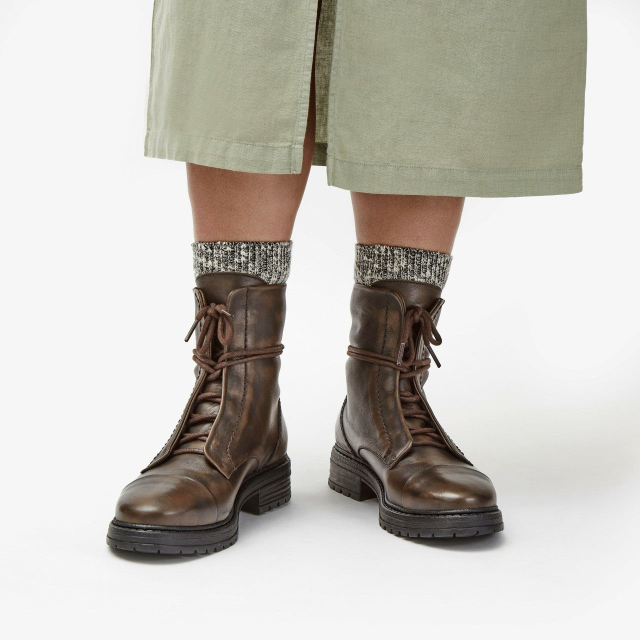 Rixley Lace Dark Brown Leather | Clarks for sale