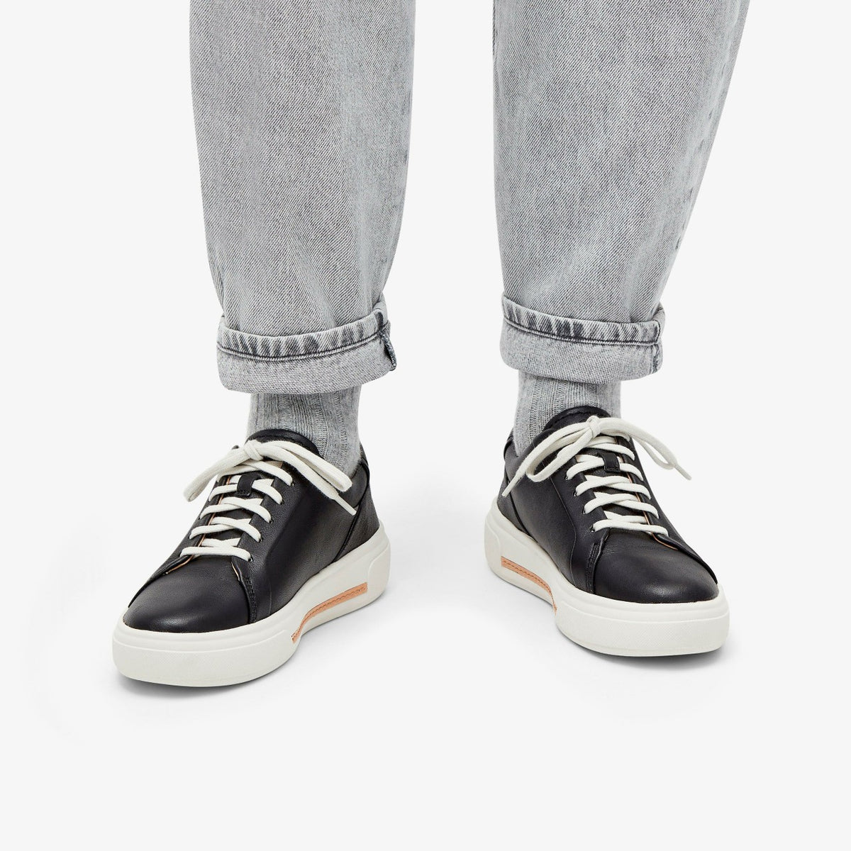 Hollyhock Walk Black Leather | Clarks online