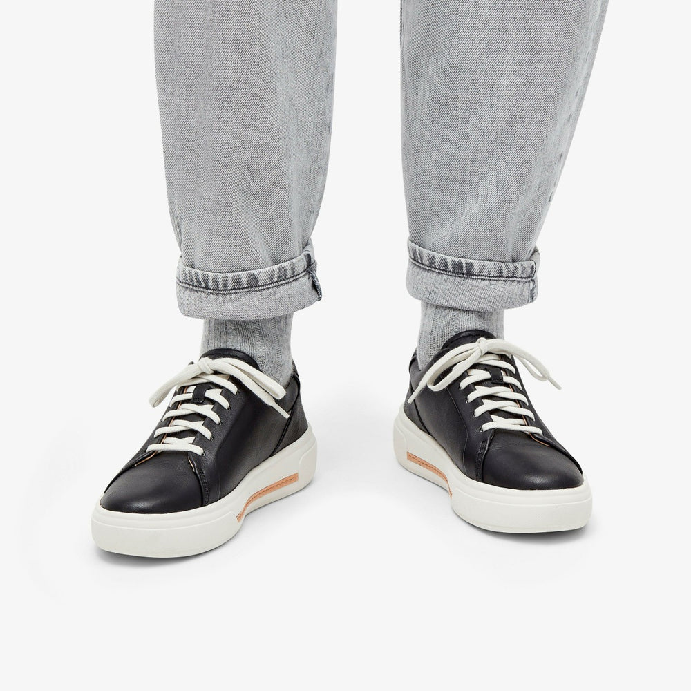 Hollyhock Walk Black Leather | Clarks online