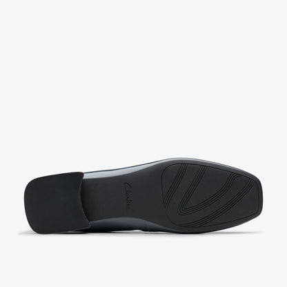 Ubree 15 Step Navy Patent | Clarks for sale