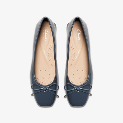 Ubree 15 Step Navy Patent | Clarks for sale