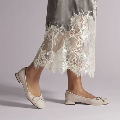 Ubree 15 Step Sand Patent | Clarks on Sale