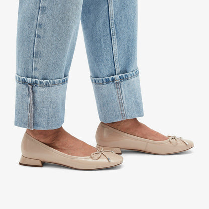 Ubree 15 Step Sand Patent | Clarks on Sale
