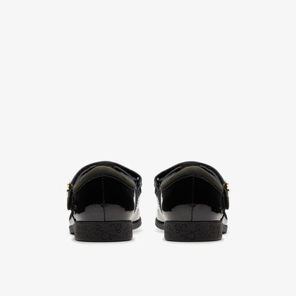 Lock Shine Kid Black Patent | Clarks online