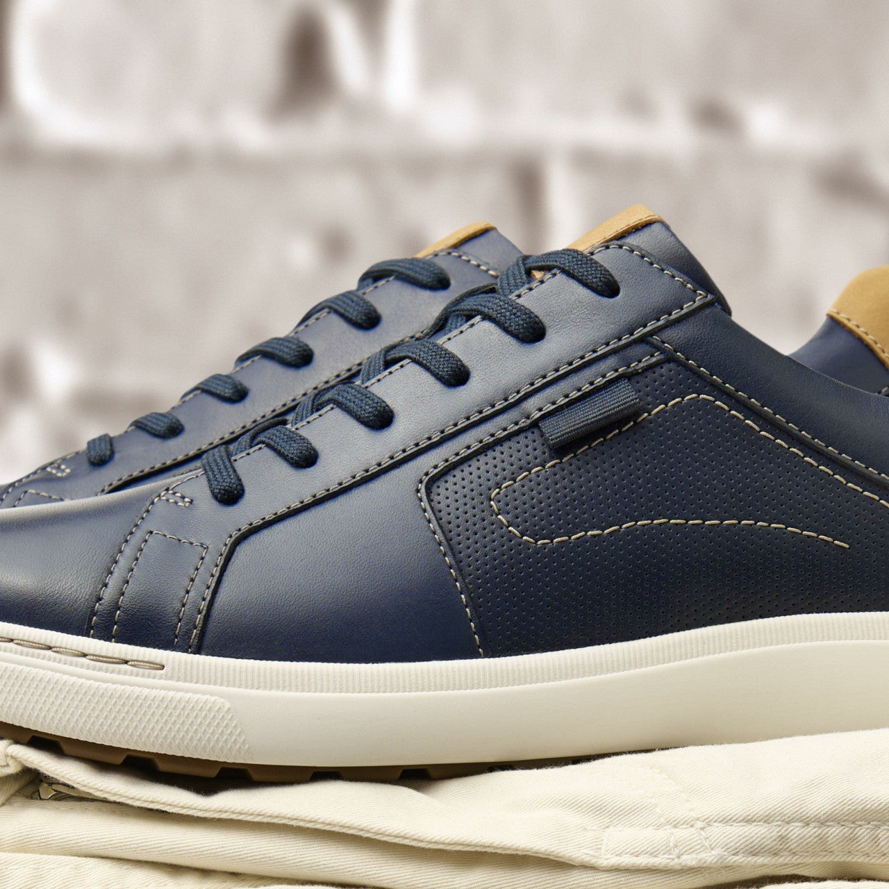 Mapstone Lace Navy Leather | Clarks discount