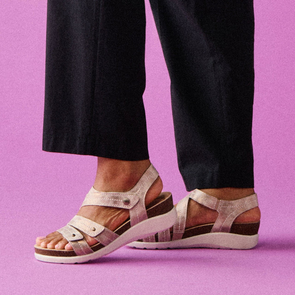 Calenne Clara Bronze Metallic | Clarks online