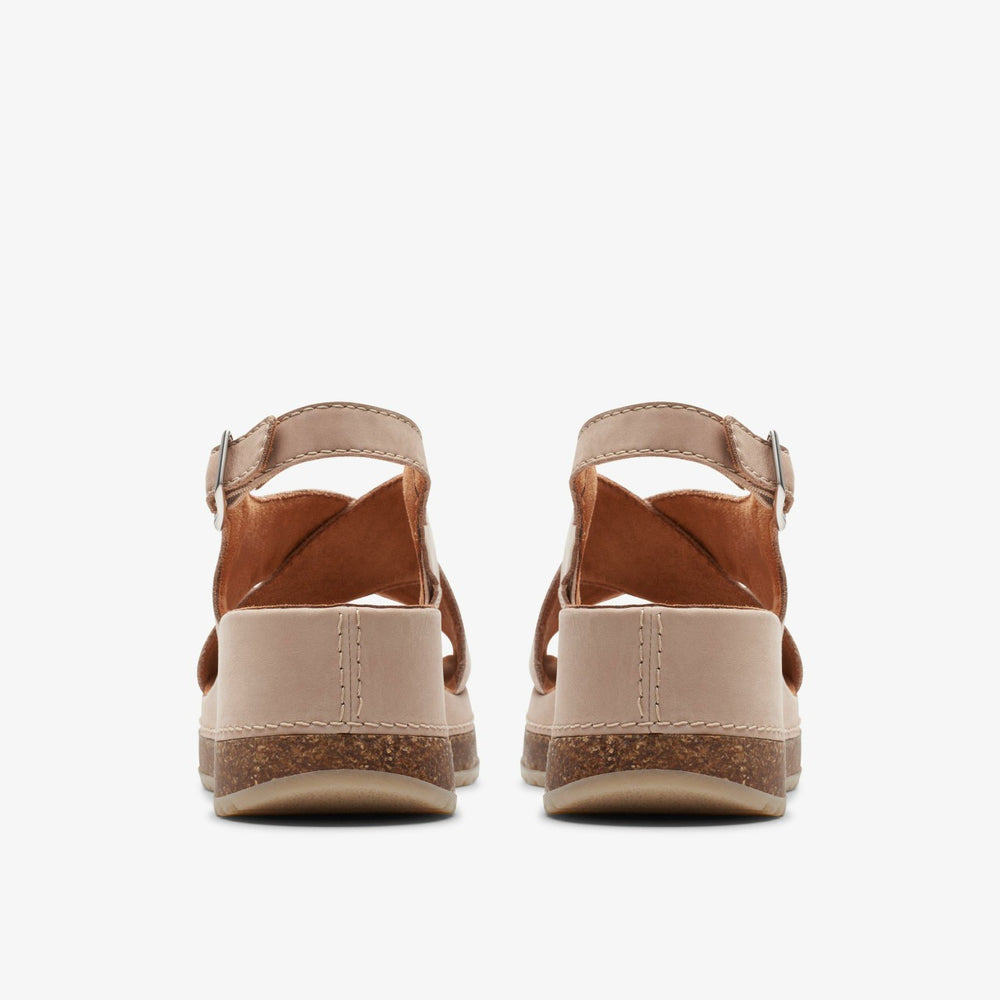 Kassanda Step Sand Nubuck | Clarks online