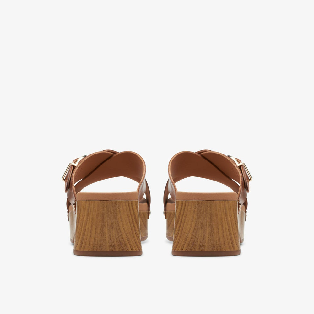 Sivanne Walk Tan Leather | Clarks for sale