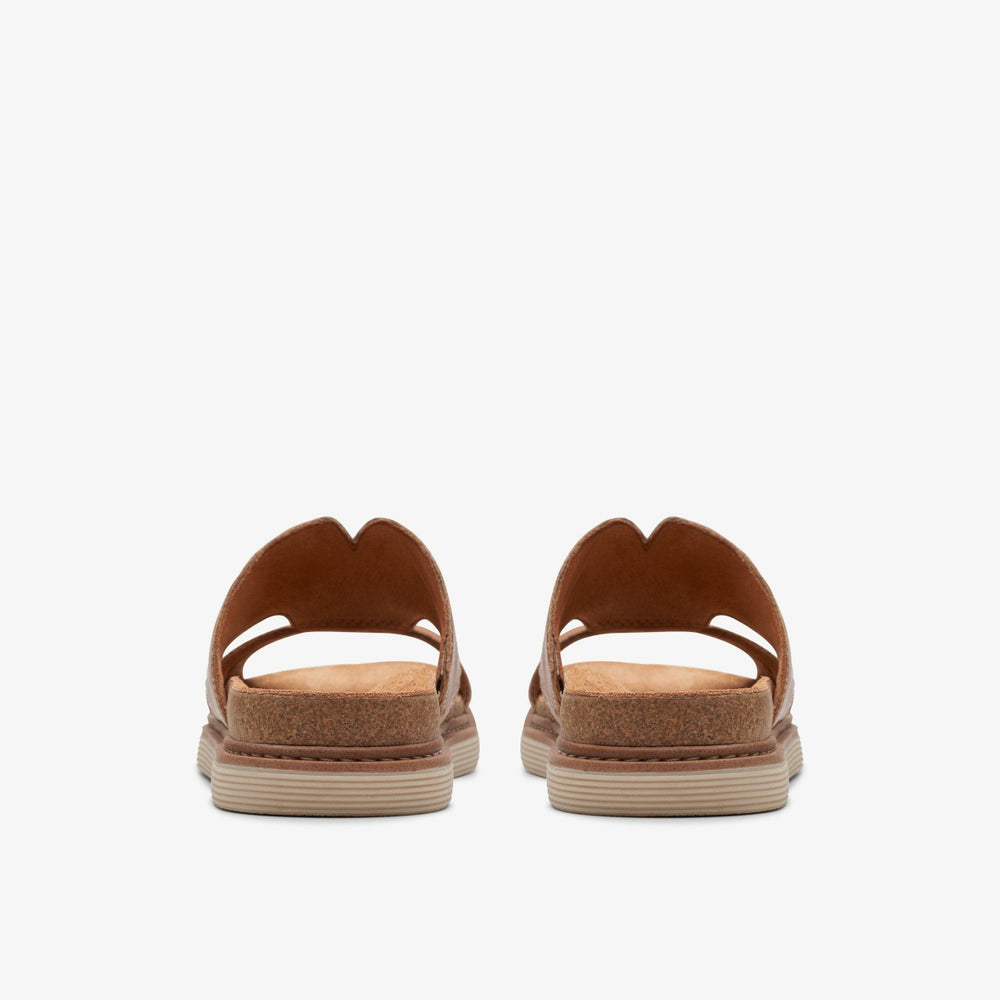 Arwell Walk Tan Leather | Clarks for sale