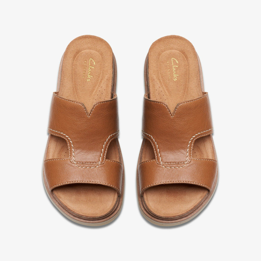 Arwell Walk Tan Leather | Clarks for sale
