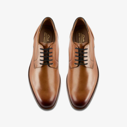 Craft Arlo Lace Tan Leather | Clarks on Sale