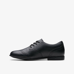 Finja Brogue Older Black Leather | Clarks discount