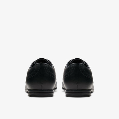 Finja Brogue Youth Black Leather | Clarks Sale