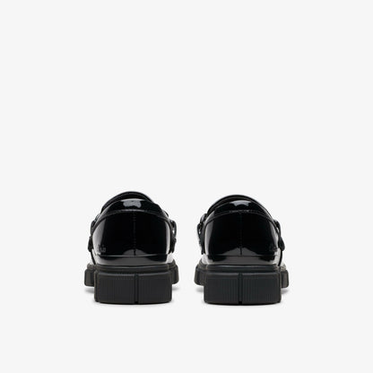 Evyn Walk Kid Black Patent | Clarks discount