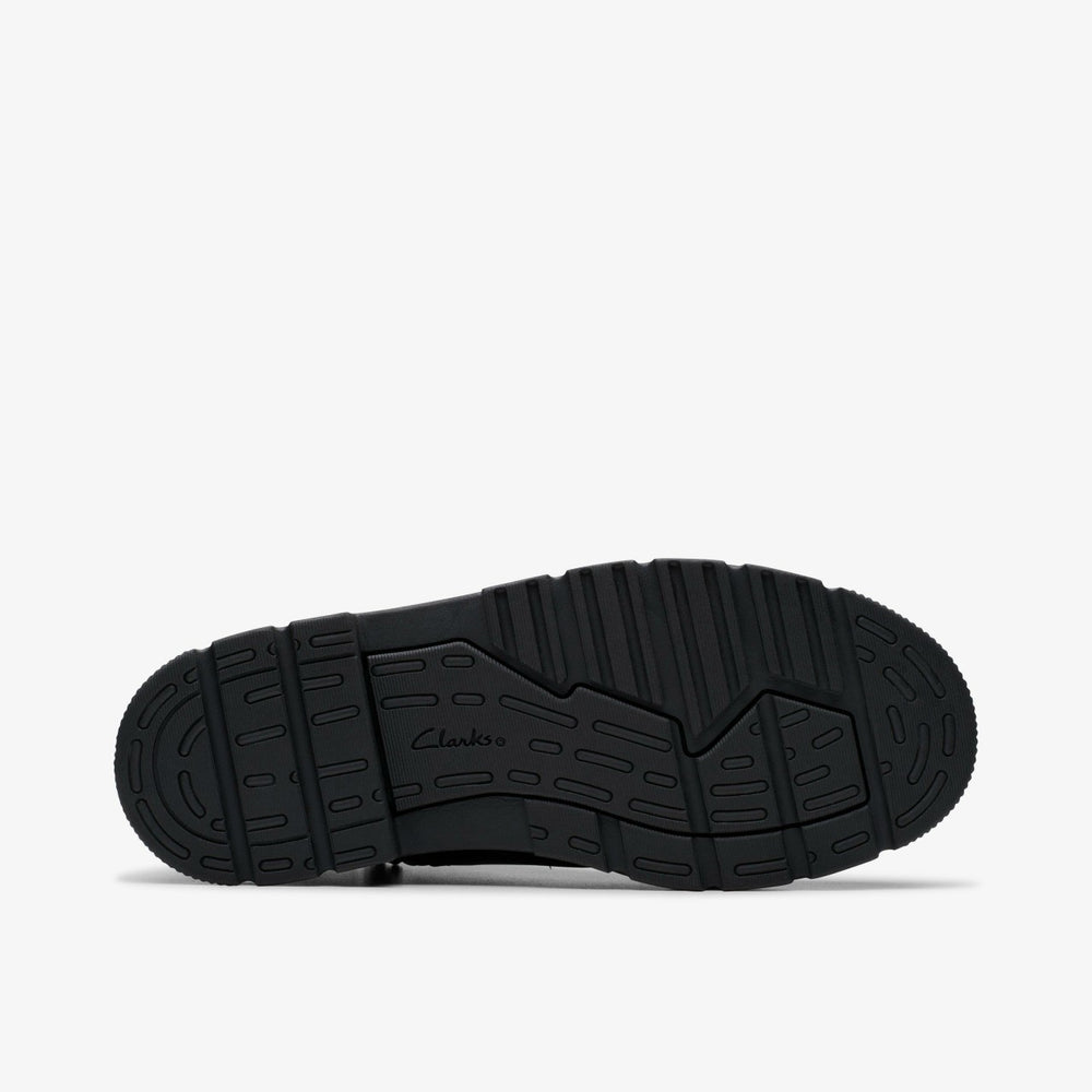 Lorcam Trail Youth Black Leather | Clarks outlet