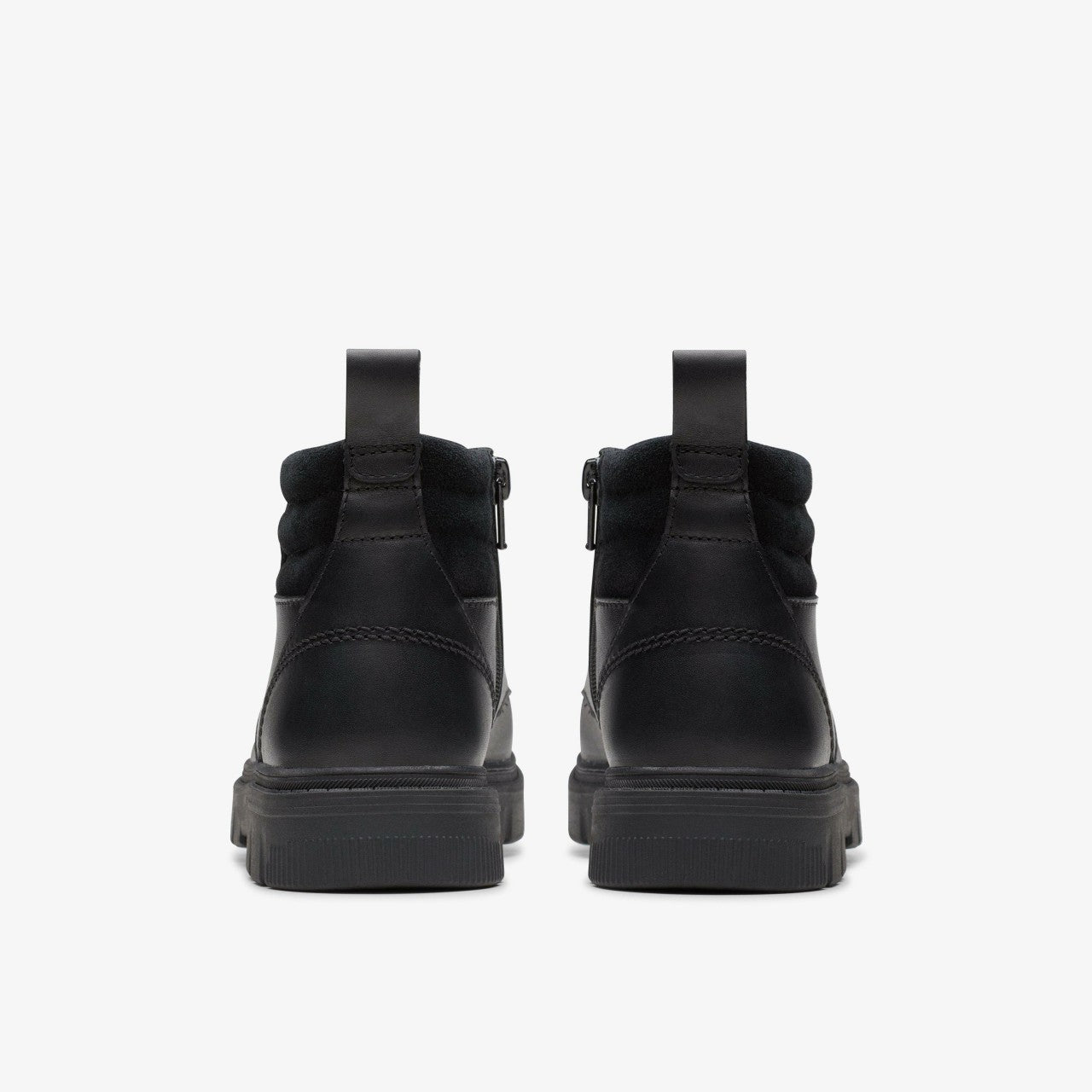Lorcam Trail Youth Black Leather | Clarks outlet