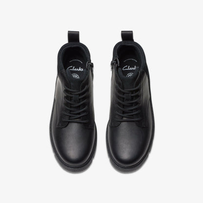 Lorcam Trail Youth Black Leather | Clarks outlet