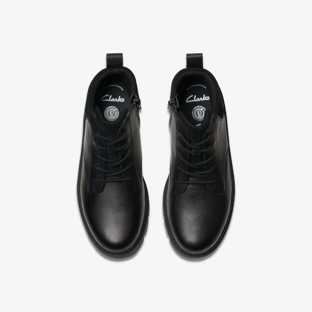 Lorcam Trail Older Black Leather | Clarks Sale