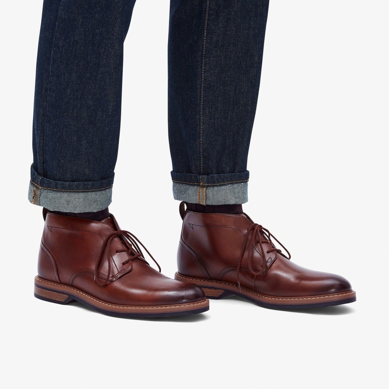 Aldwin Chukka Mid Tan Leather | Clarks discount