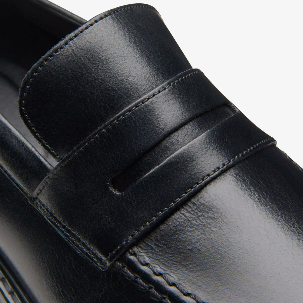 Aldwin Step Loafer Black Leather | Clarks on Sale