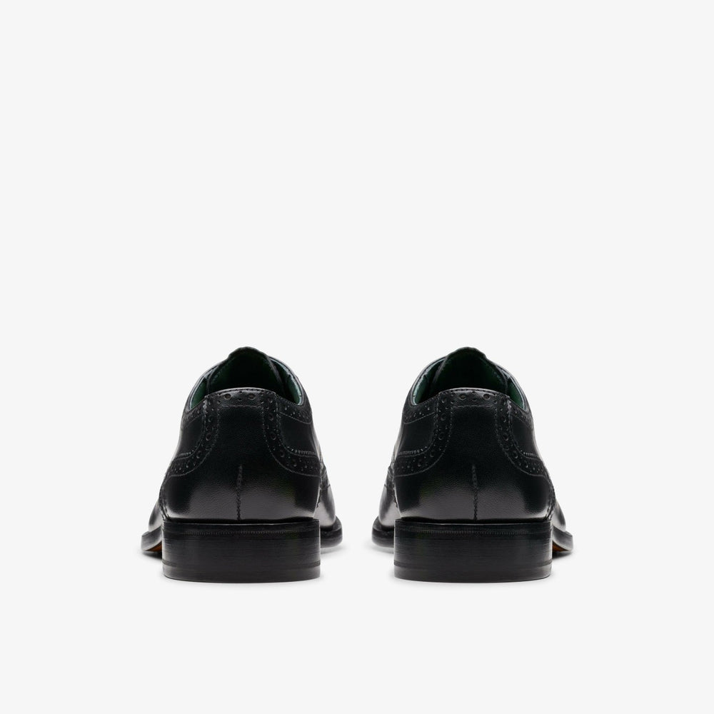 Craft James Tip Brogue Black Leather | Clarks on Sale