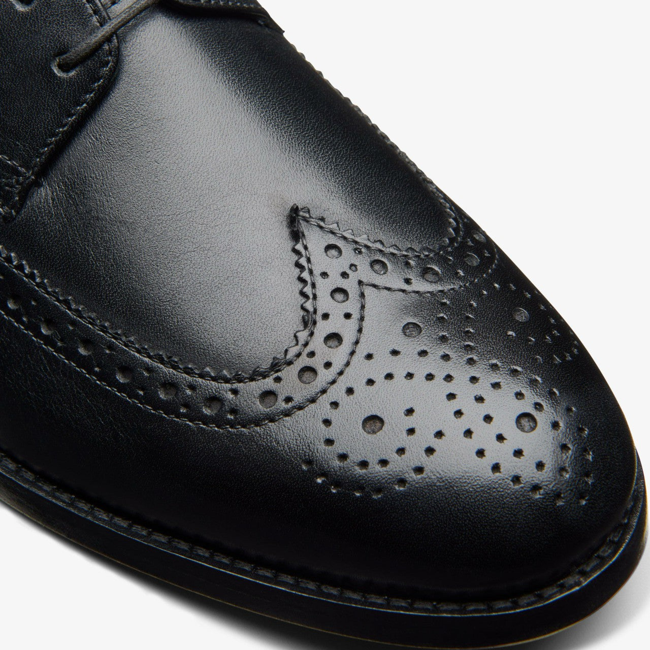Craft James Tip Brogue Black Leather | Clarks on Sale