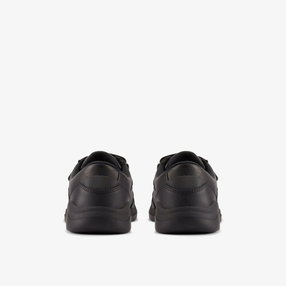 Daze Step 2 Kid Black Leather | Clarks outlet